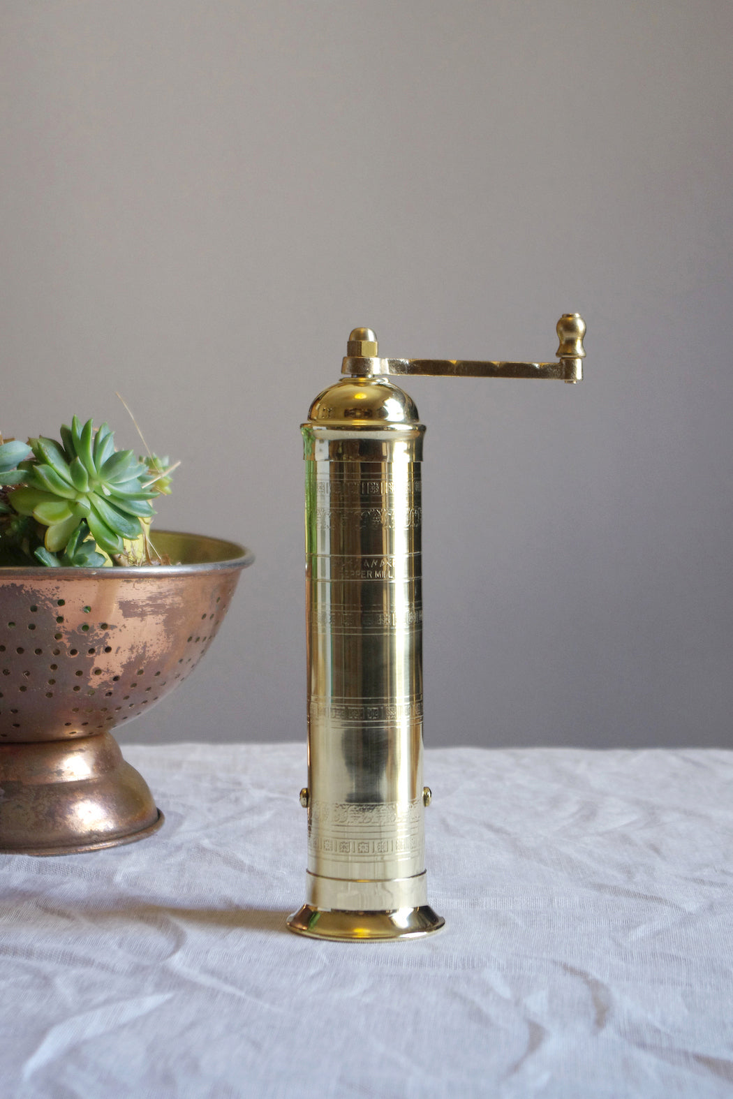 Alexander Pepper Mill Brass 25cm #105
