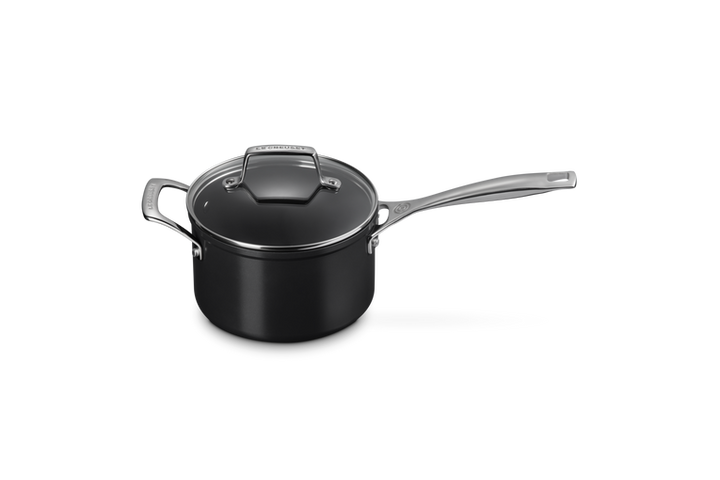 Le Creuset Non-Stick Ceramic Saucepan 18cm