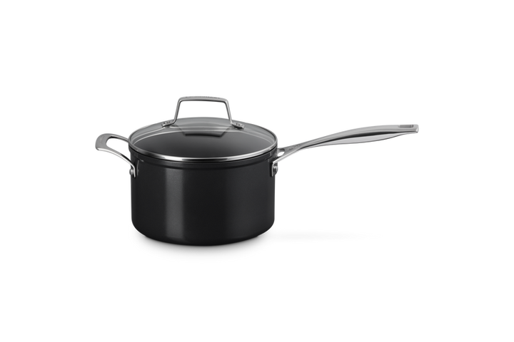 Le Creuset Non-Stick Ceramic Saucepan 20cm