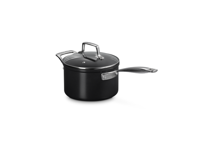 Le Creuset Non-Stick Ceramic Saucepan 18cm