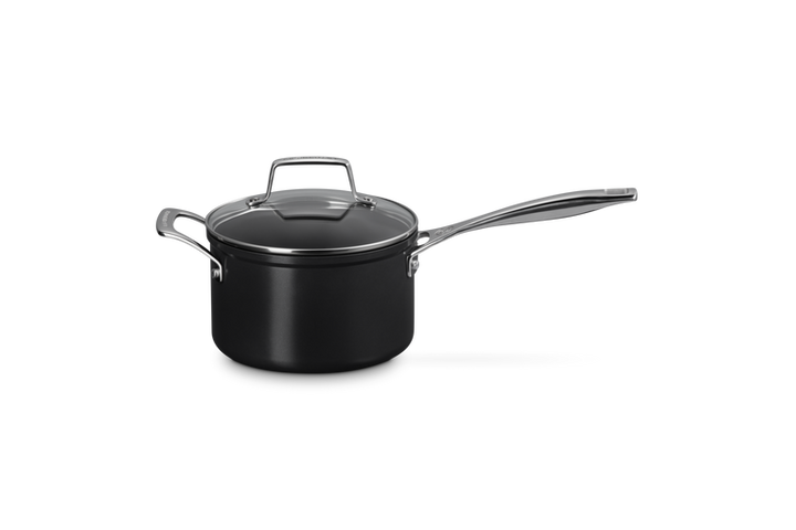 Le Creuset Non-Stick Ceramic Saucepan 18cm