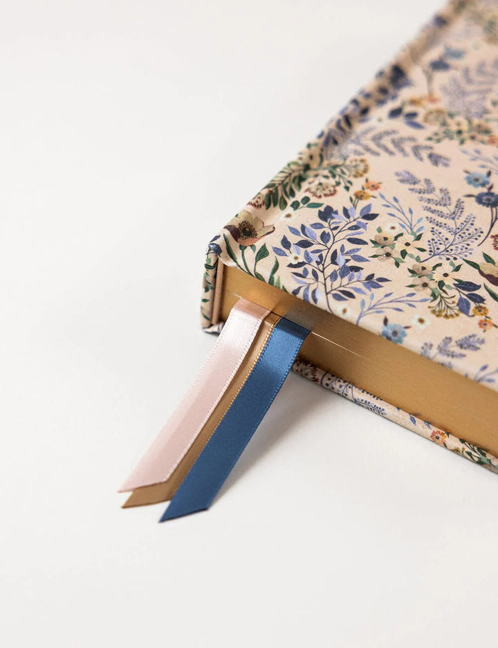 Bespoke Bluebuds Day to a page Linen Planner 2026