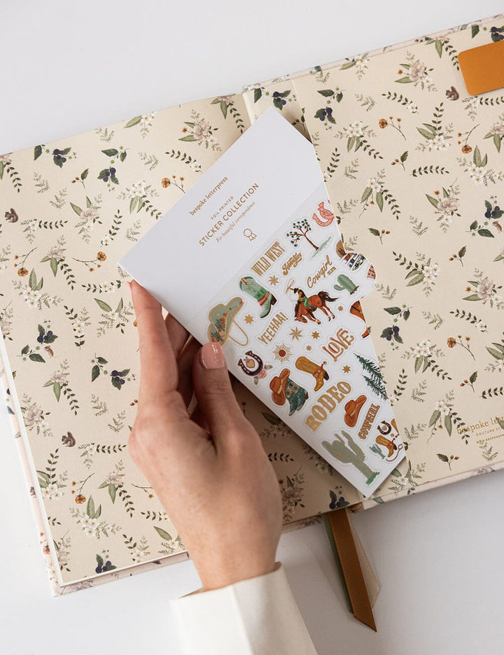 Bespoke Button Fern Desktop Linen Planner 2026