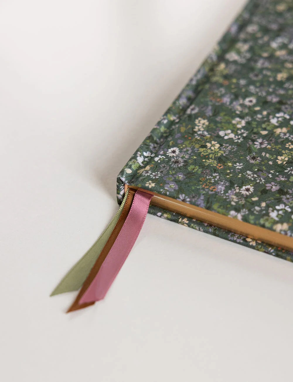 Bespoke Summer Perennials Petite Linen Planner 2026