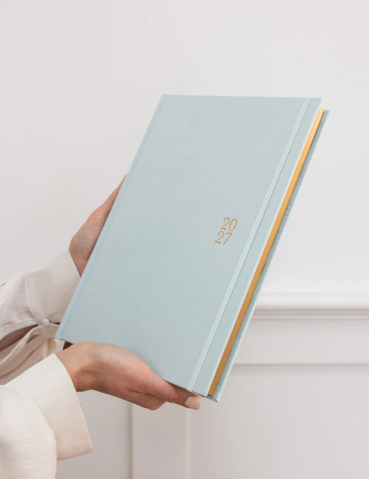 Bespoke Belvedere 2027 Desktop A4 Planner