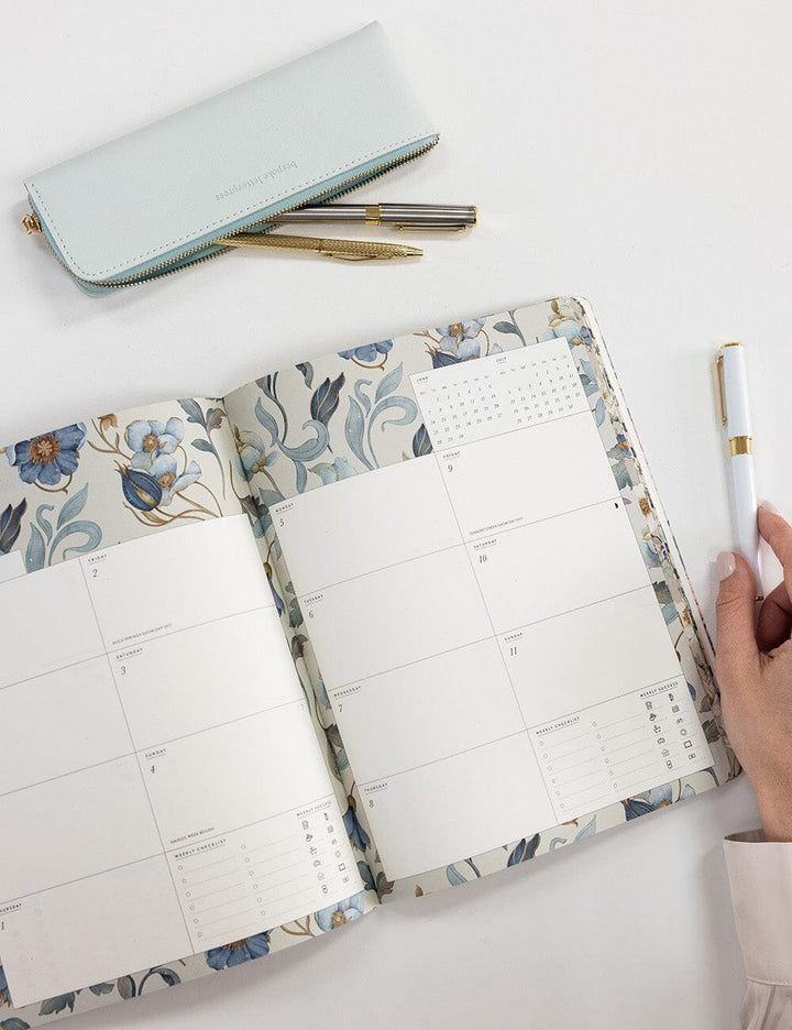 Bespoke 2027 Weekly Calendar Notebook