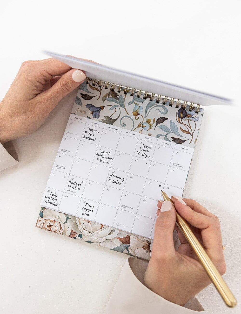 Bespoke 2027 Desk Calendar