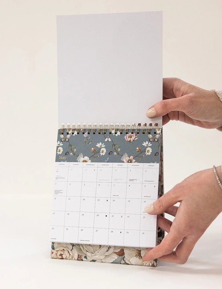 Bespoke 2027 Desk Calendar