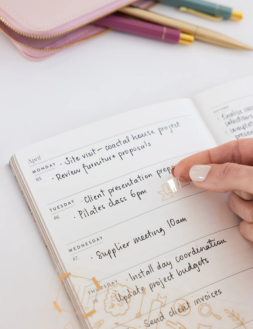 Bespoke Highgrove Magnolias 2027 Pocket Planner