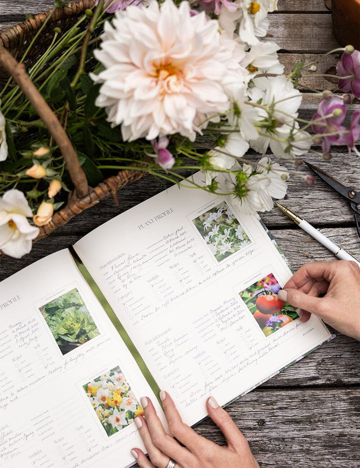 Bespoke Hydrangea Heirloom Gardening Journal