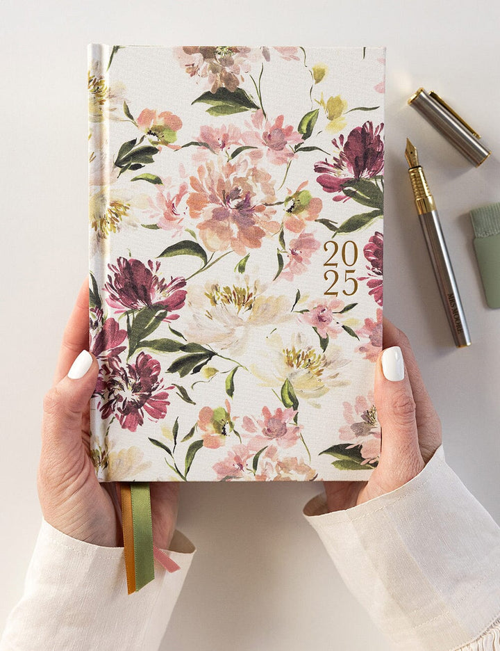 Bespoke Petite Linen Bound Planner 2025: Peony