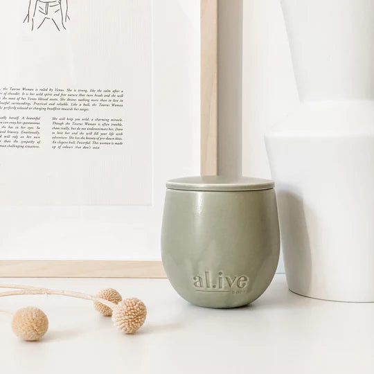 Al.ive Blackcurrant & Caribbean Wood Candle