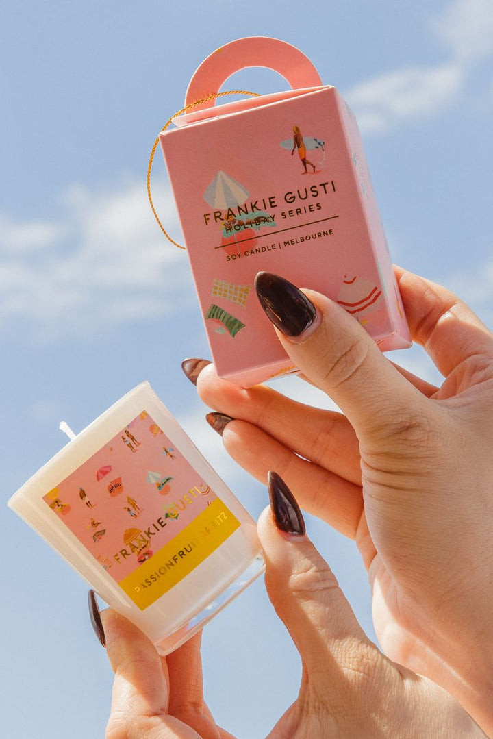Frankie Gusti Ornament: Passionfruit Spritz