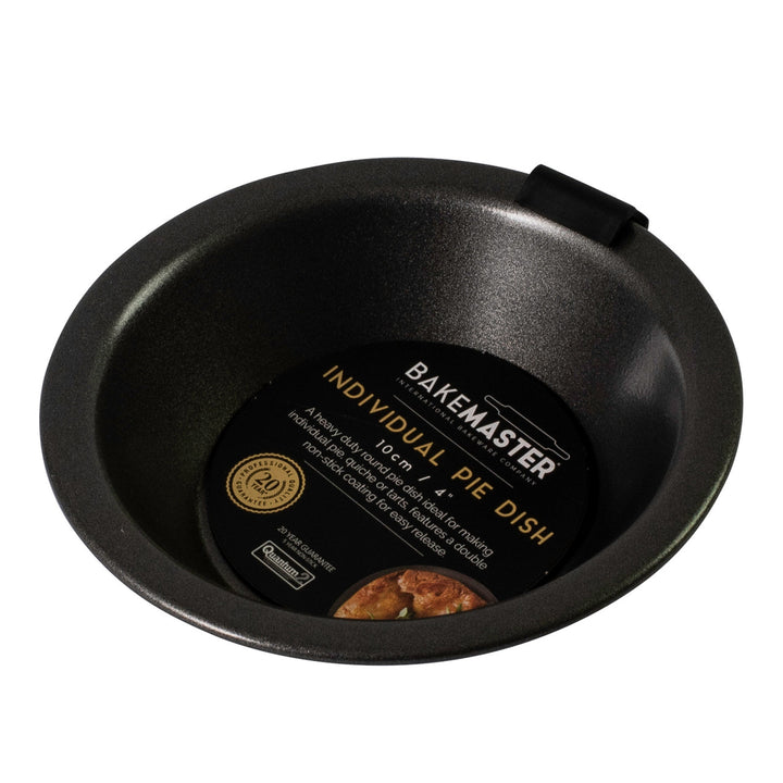 Black individual pie dish with Bakemaster branding on a white background