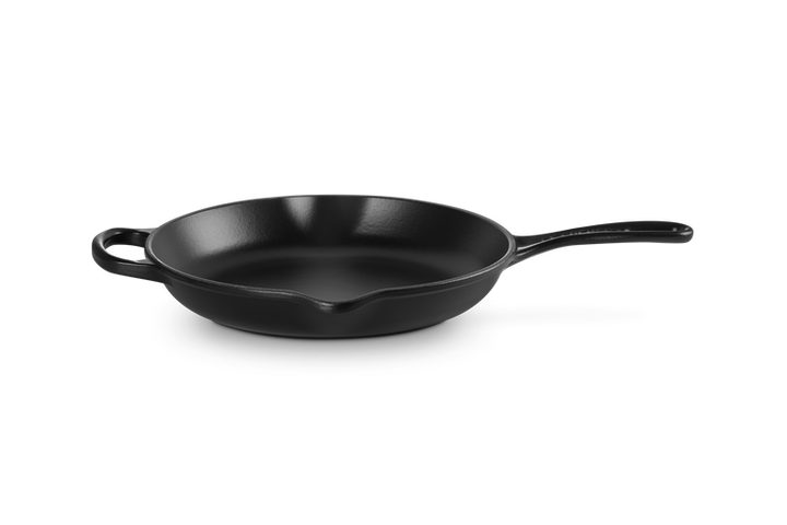 Le Creuset Skillet 26cm: Satin Black