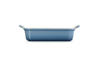 Blue rectangular baking dish on a white background