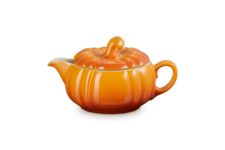 Le Creuset Pumpkin Gravy Boat: Marronnie