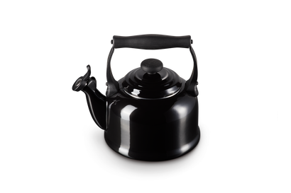 Le Creuset Traditional Kettle 2.1L: Black