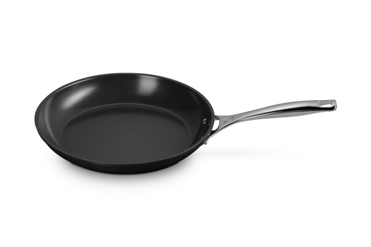 Le Creuset Non-Stick Ceramic Shallow Frypan 28cm