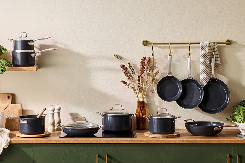 Le Creuset Non-Stick Ceramic Shallow Frypan 20cm