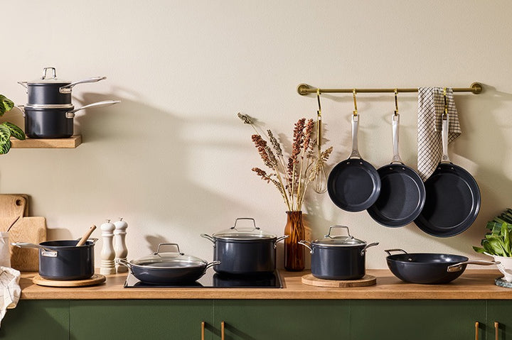 Le Creuset Non-Stick Ceramic Shallow Frypan 20cm