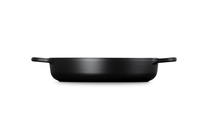 Le Creuset Everyday Pan 28cm: Matte Black