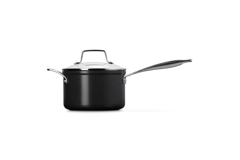 Le Creuset Non-Stick Ceramic Saucepan 18cm