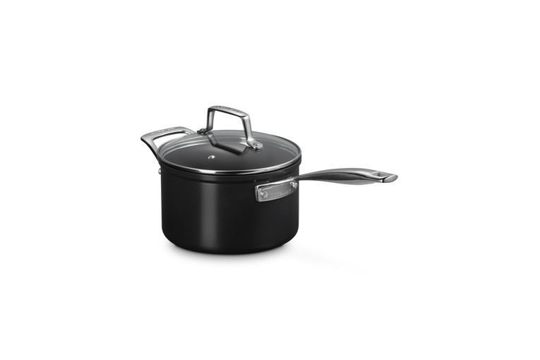 Le Creuset Non-Stick Ceramic Saucepan 18cm
