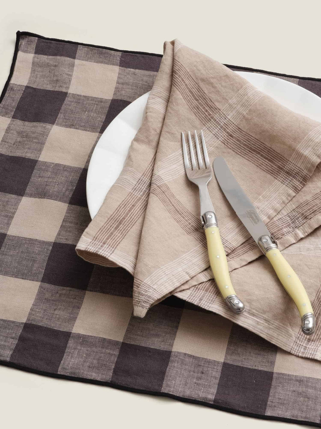 Carlotta & Gee Linen Placemats: Natural-Dark Check