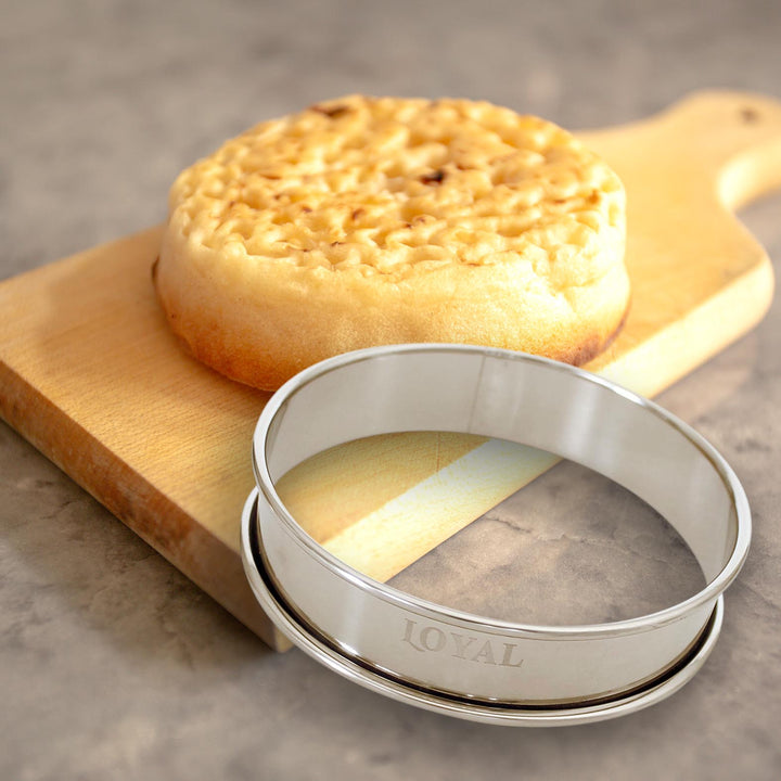 Loyal Crumpet Ring 10cm