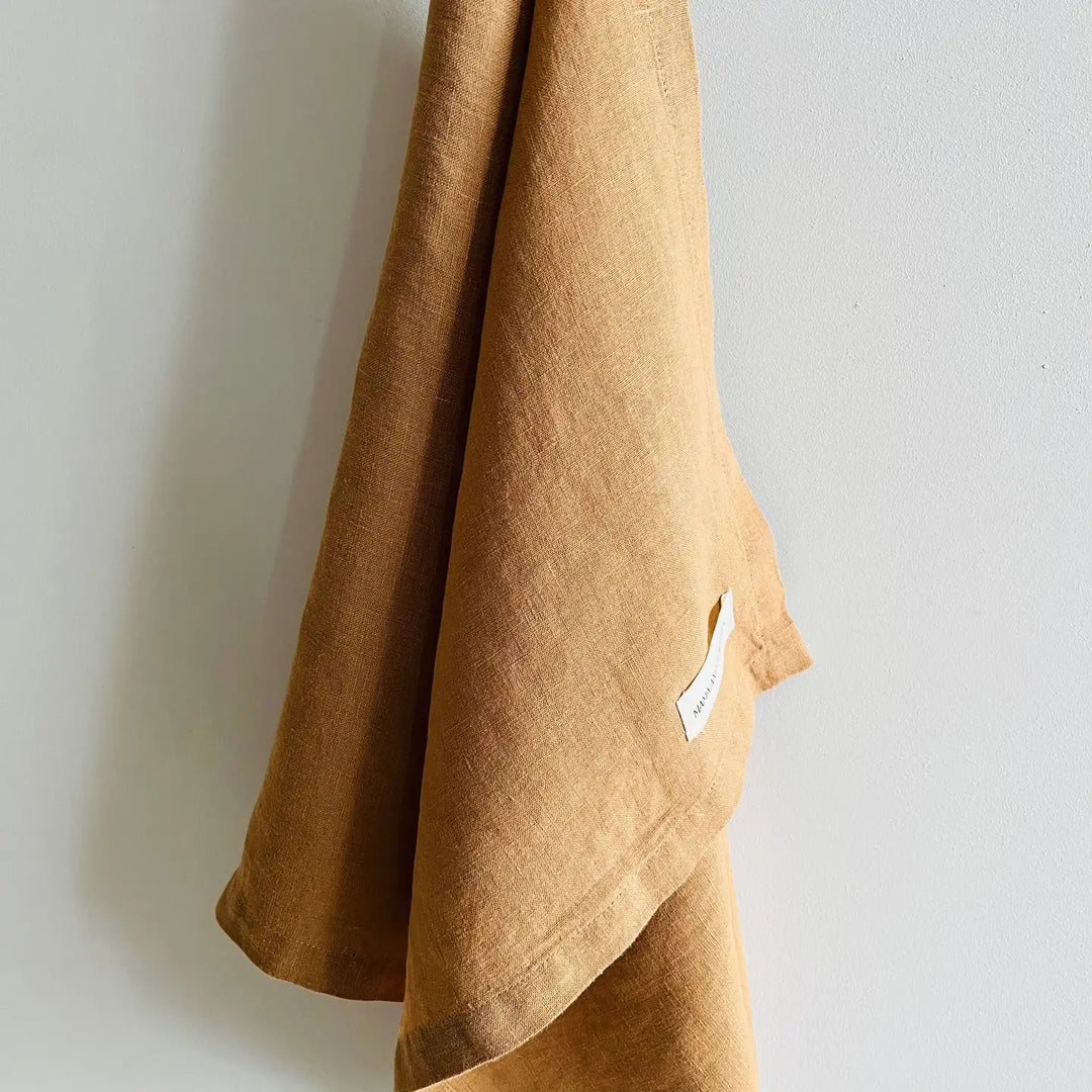 Mama & Tochter French Linen Tea Towel: Biscuit