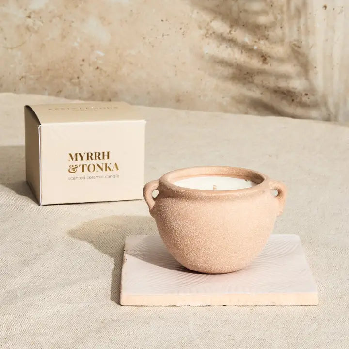 Terracotta Pottery Candle - Myrrh &amp; Tonka