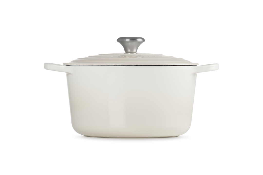 Le Creuset Deep French Oven 26cm: Meringue