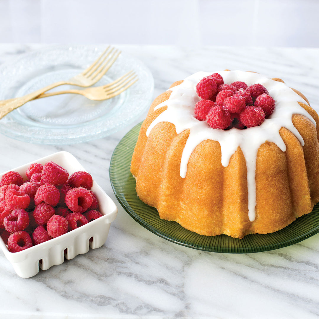 Nordicware Bundt: Small Anniversary