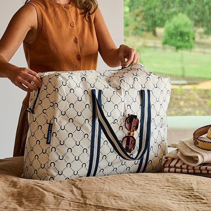 Overnight Bag: Navy Horseshoe