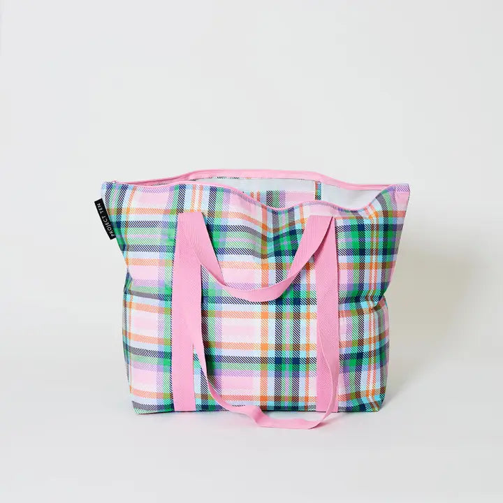 Zip Medium Tote: Plaid