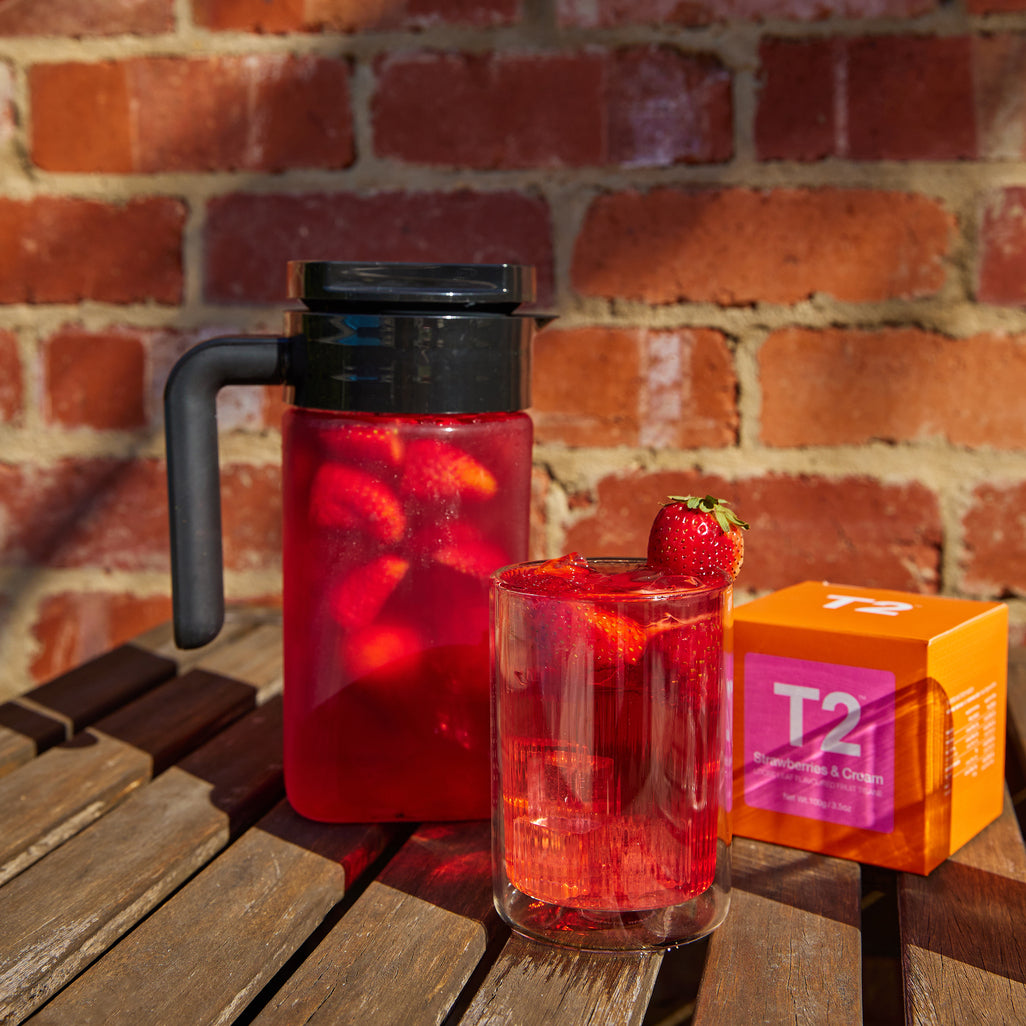 T2 Strawberries & Cream Loose Leaf