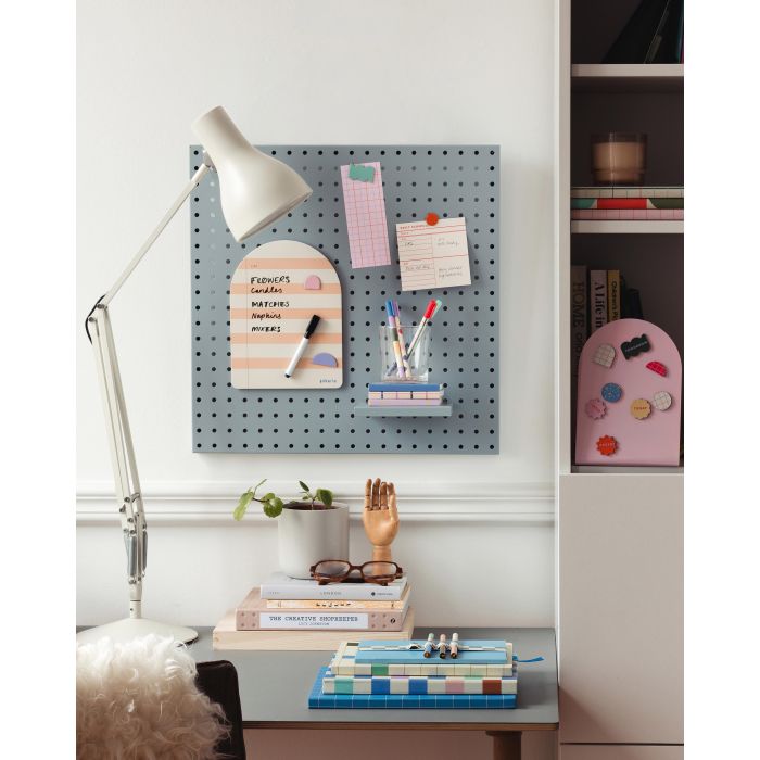 Weekly Memo Magnetic Board
