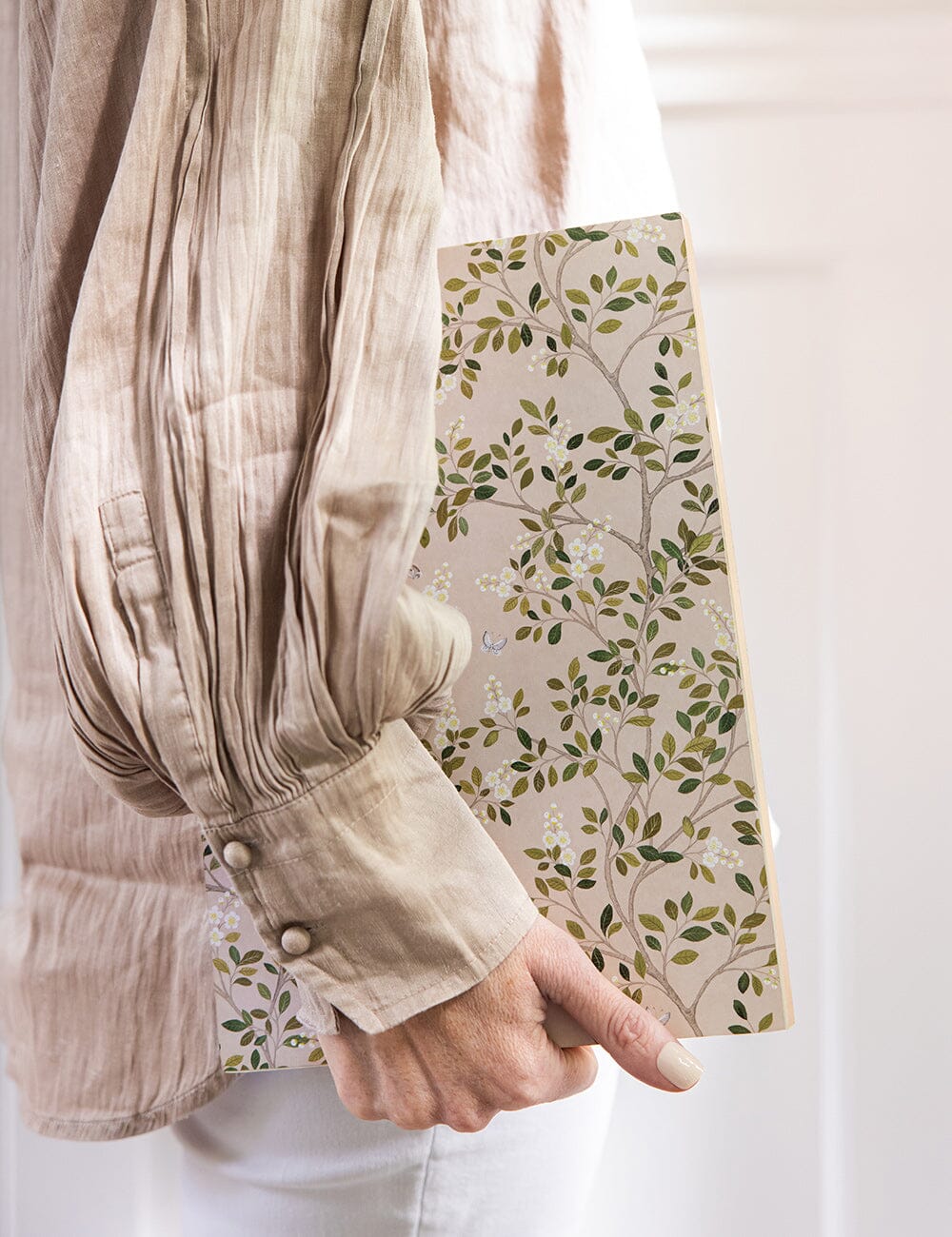Bespoke White Blossoms Jumbo Notepad Jotter