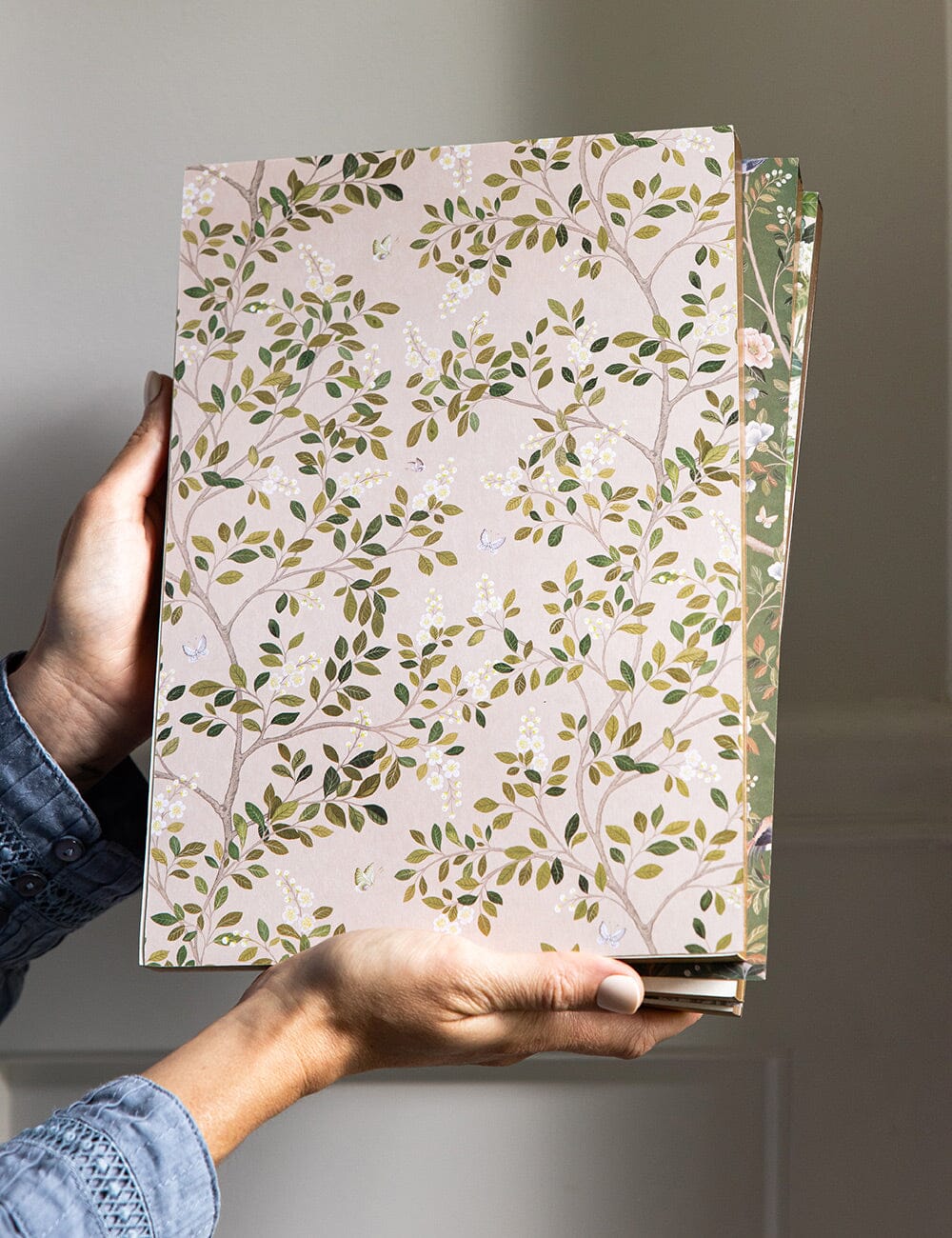 Bespoke White Blossoms Jumbo Notepad Jotter