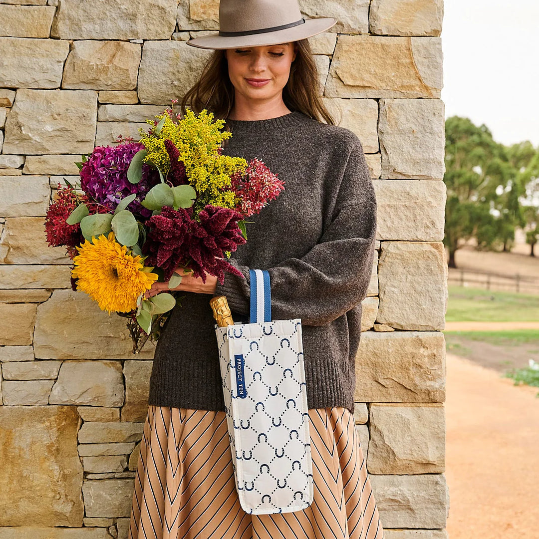Wine Bag: Navy Horseshoe
