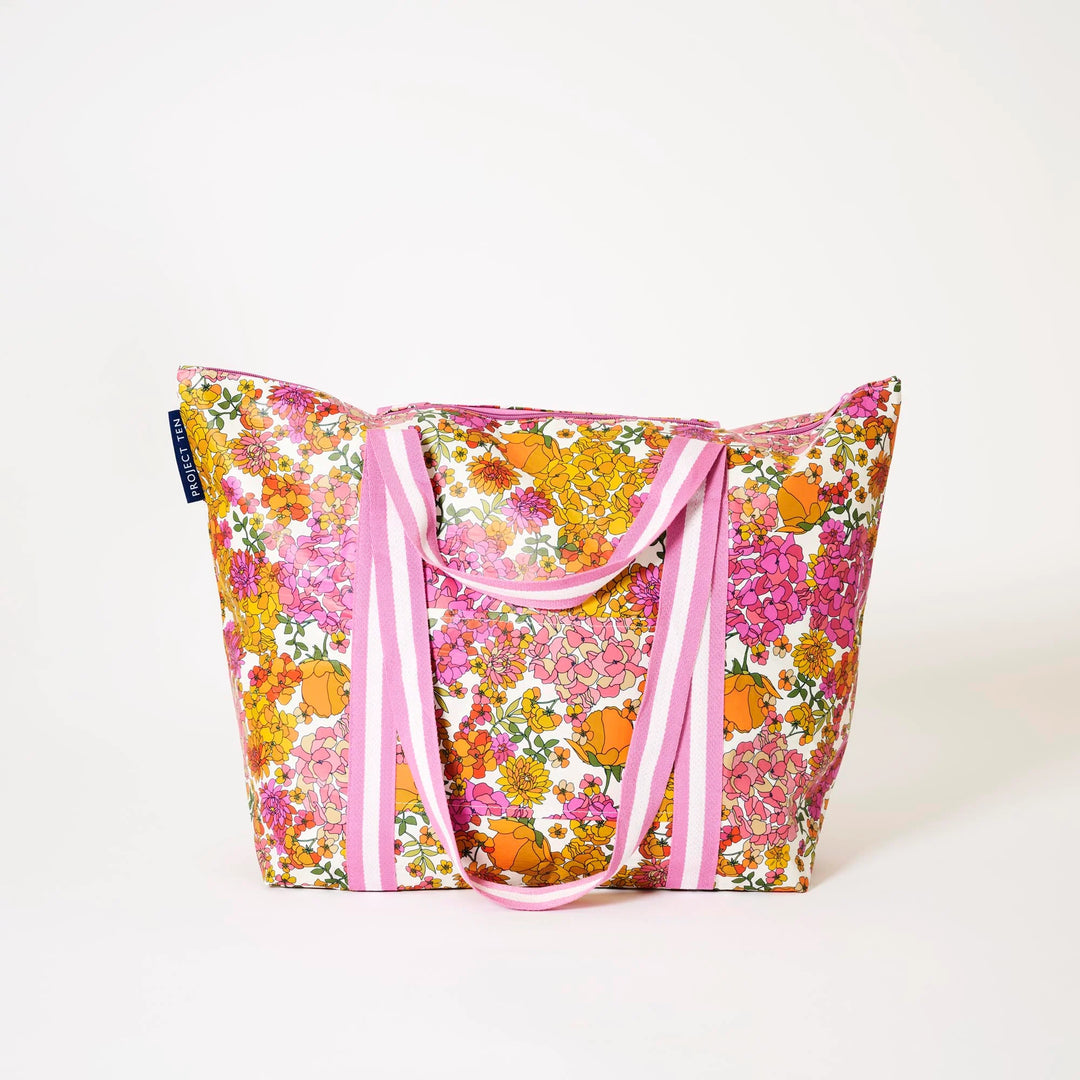 Zip Medium Tote: Hydrangea