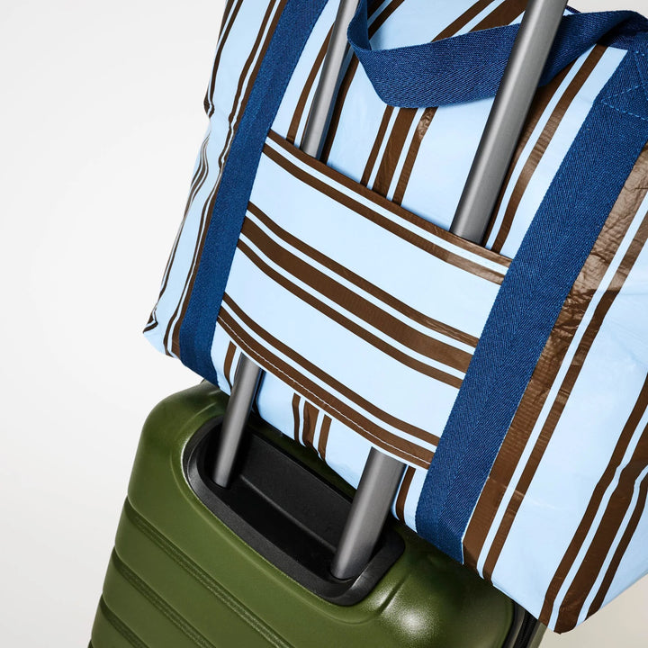 Zip Medium Tote: Oxford Stripe