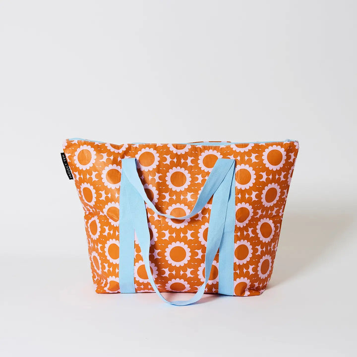 Zip Medium Tote: Geo Floral