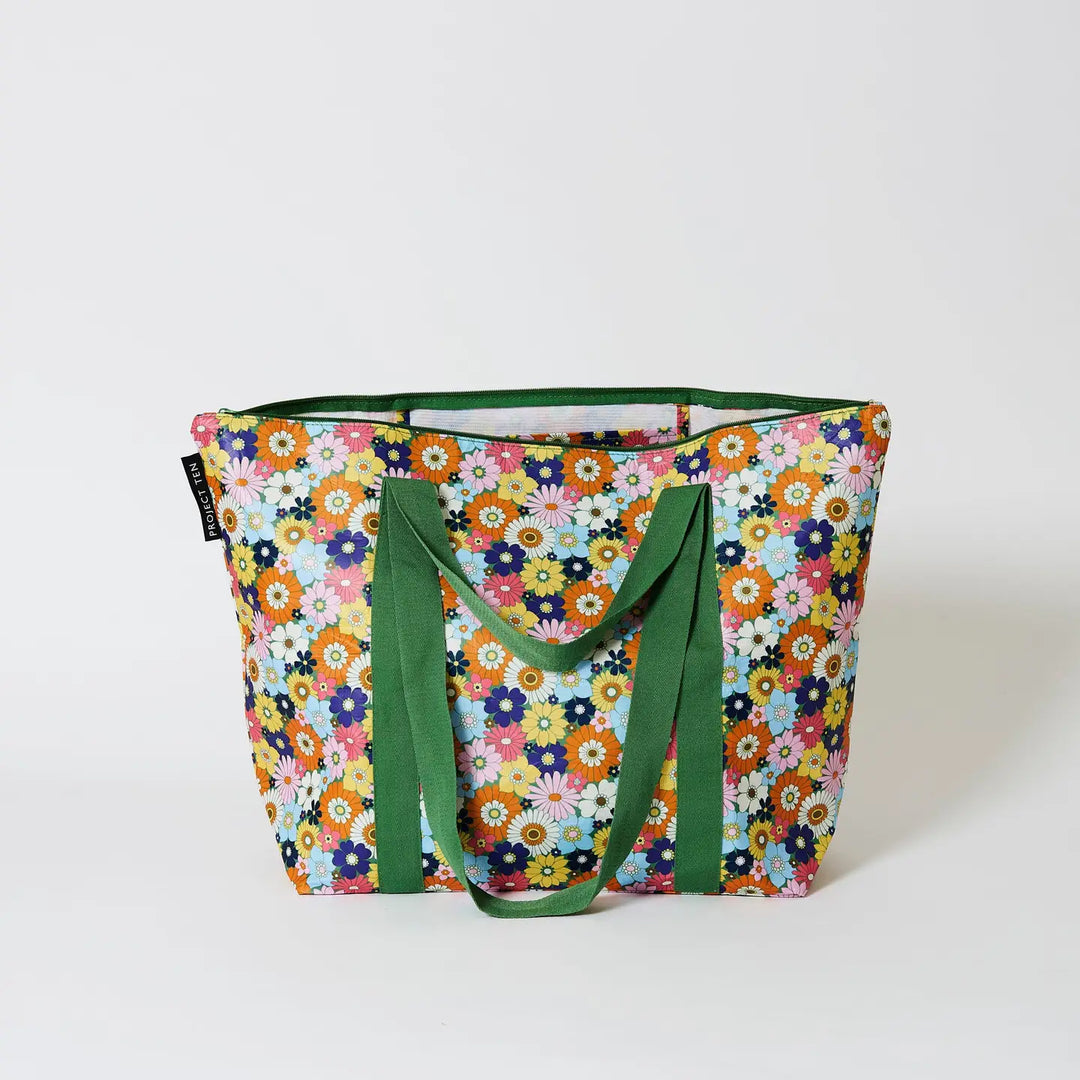 Zip Medium Tote: Posy