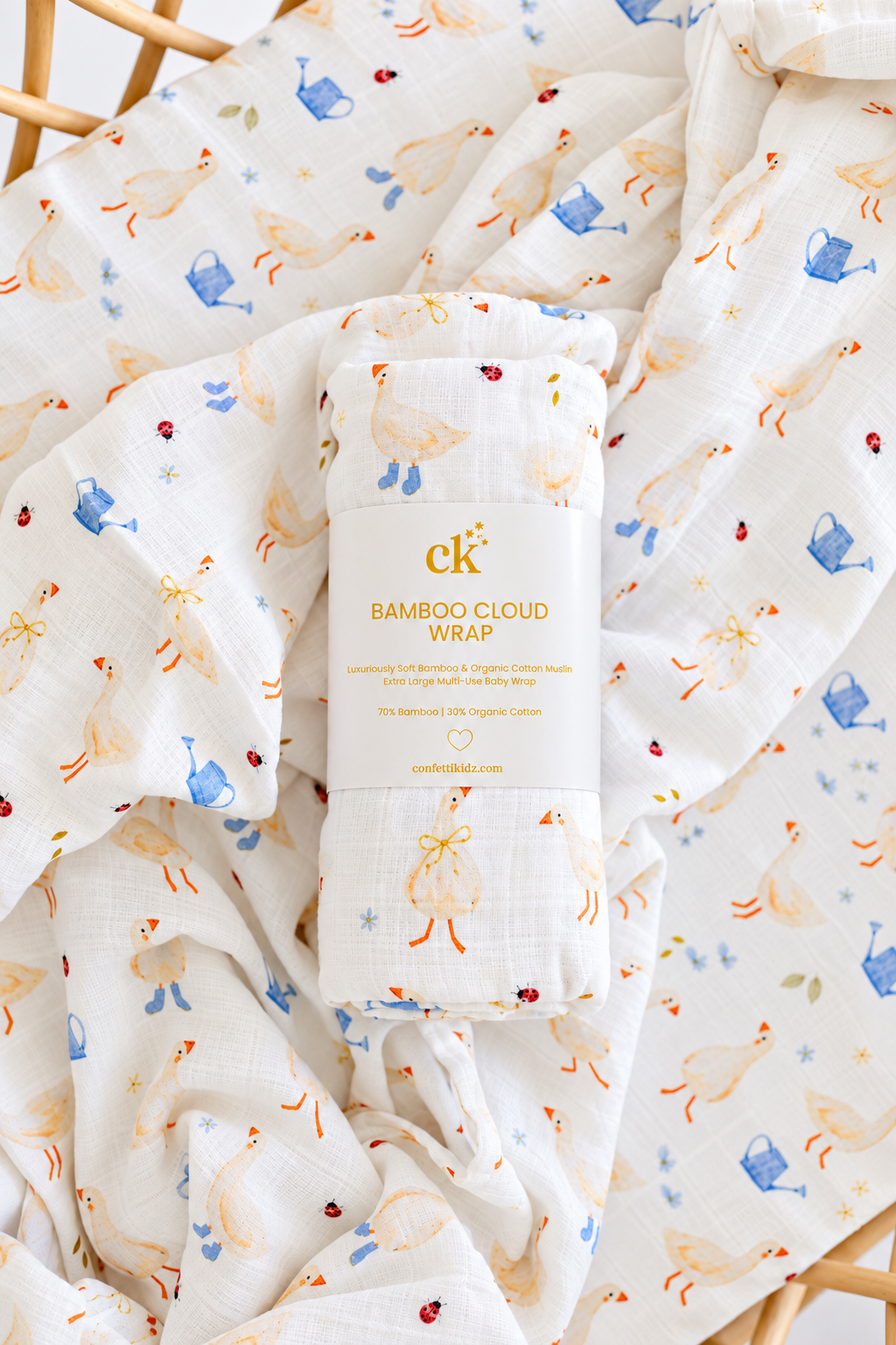 Country Goose Bamboo Cloud Wrap