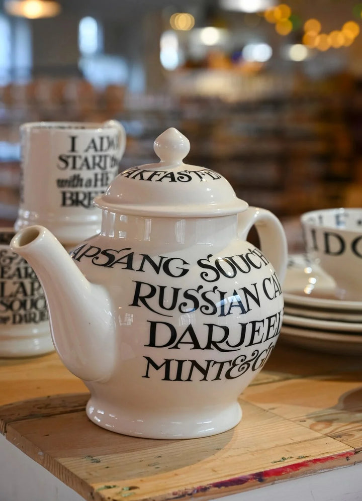 Black Toast All Over Writing 4 Mug Teapot