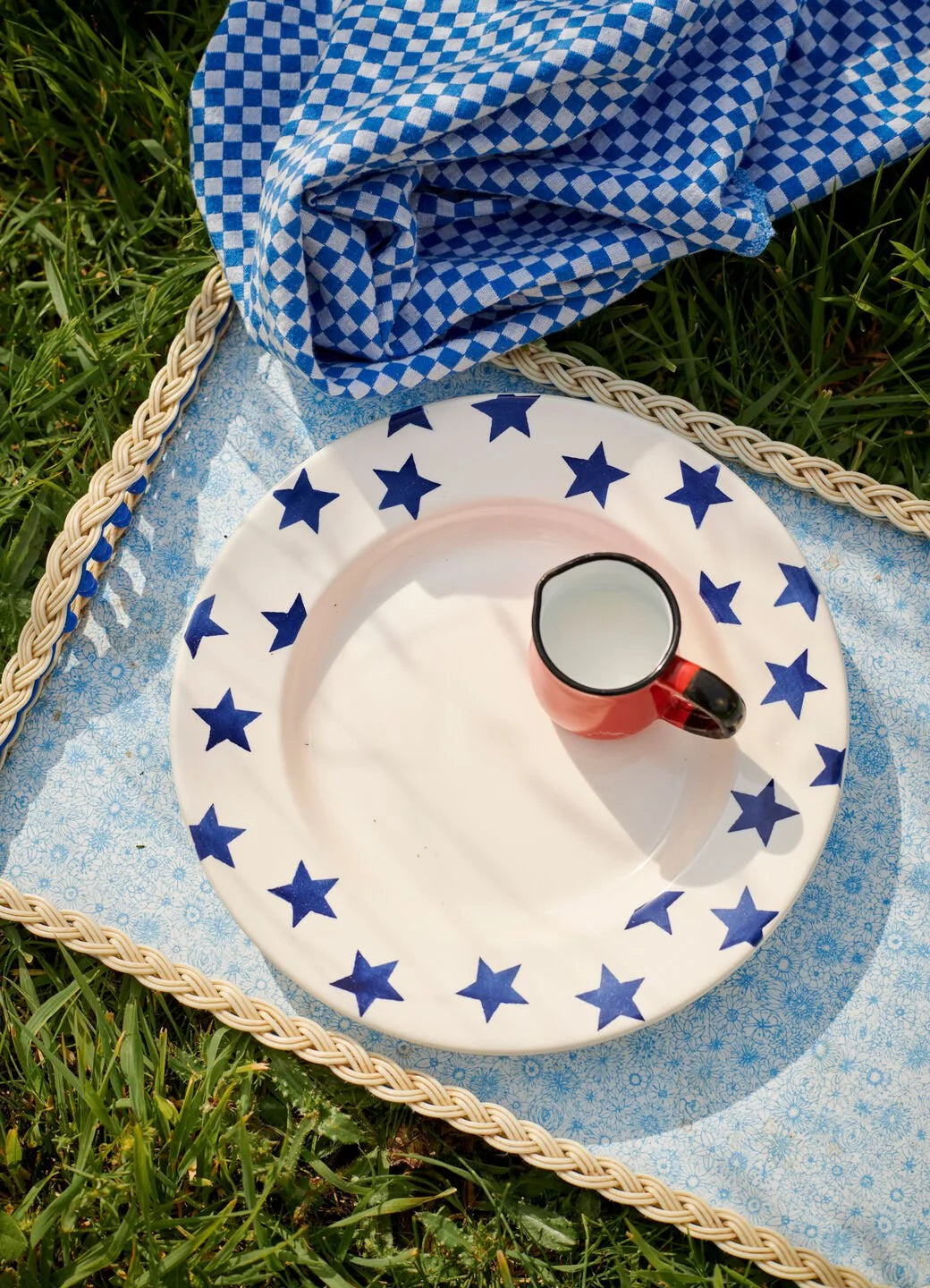 Blue Star Plate 10.5"