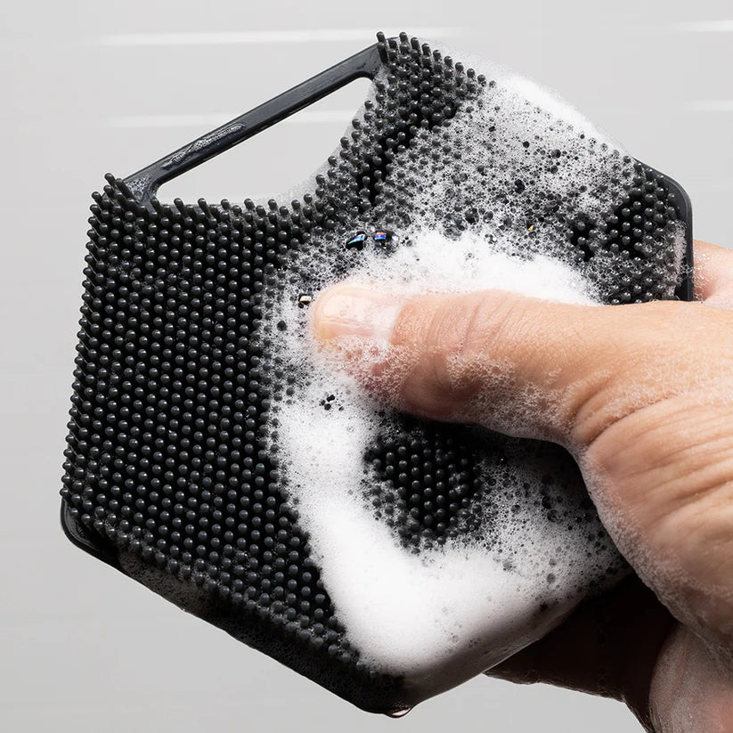 The Body Scrubber 2.0: Charcoal