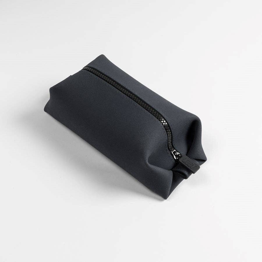 The Koby Lite Toiletry Bag: Charcoal